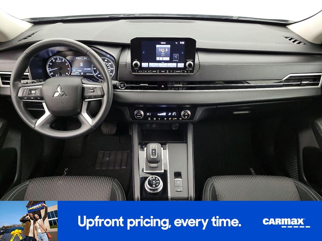 used 2024 Mitsubishi Outlander car, priced at $25,998