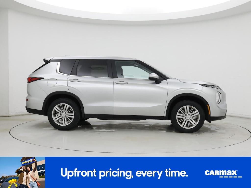 used 2024 Mitsubishi Outlander car, priced at $25,998