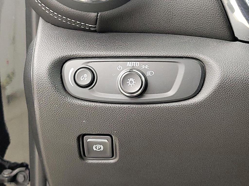 used 2024 Chevrolet Blazer car, priced at $25,998