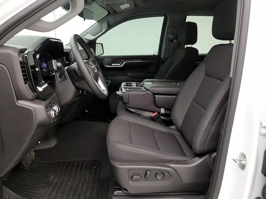 used 2025 GMC Sierra 1500 car, priced at $42,998
