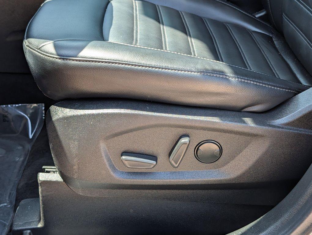 used 2023 Ford Edge car, priced at $26,749
