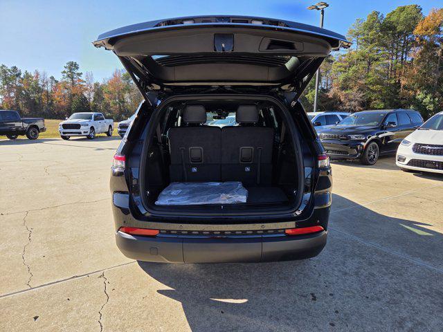 new 2025 Jeep Grand Cherokee L car, priced at $46,655