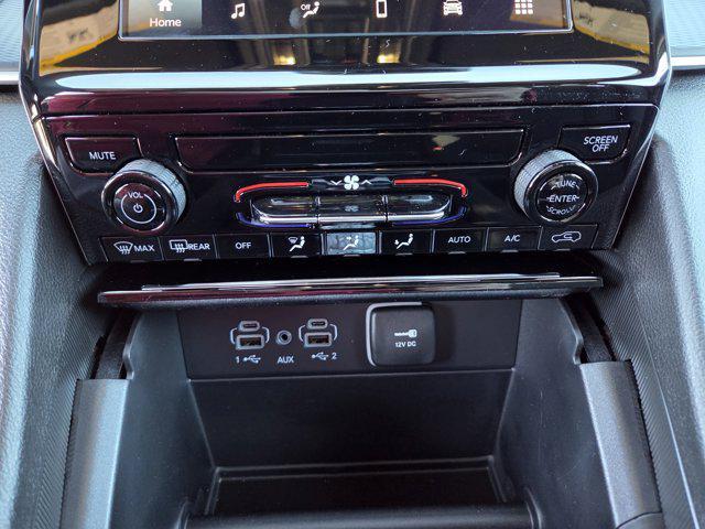 new 2025 Jeep Grand Cherokee car, priced at $40,800