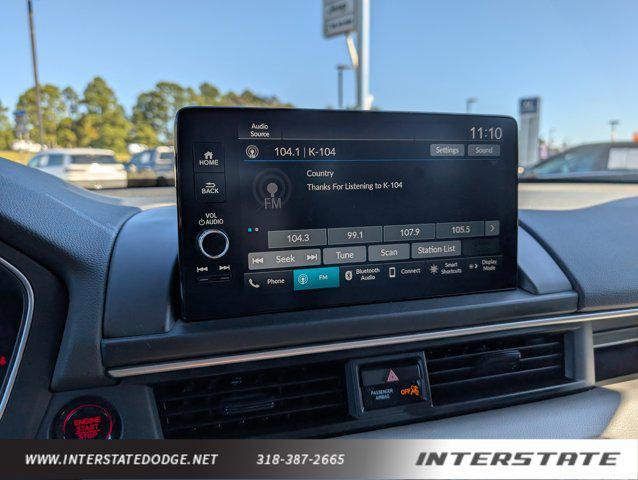 used 2025 Honda Pilot car, priced at $34,048