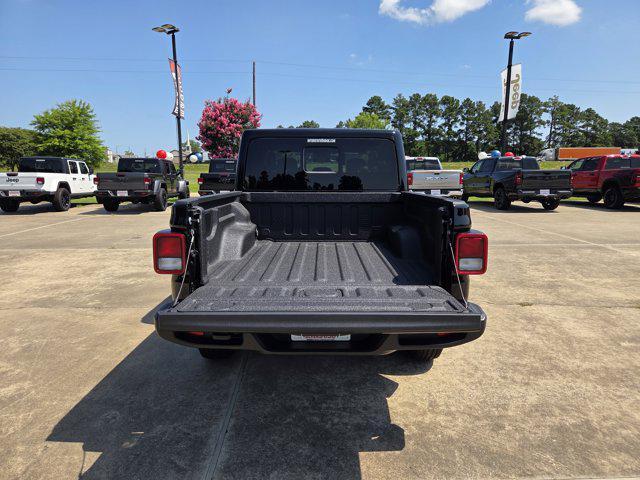 new 2025 Jeep Gladiator car, priced at $48,405
