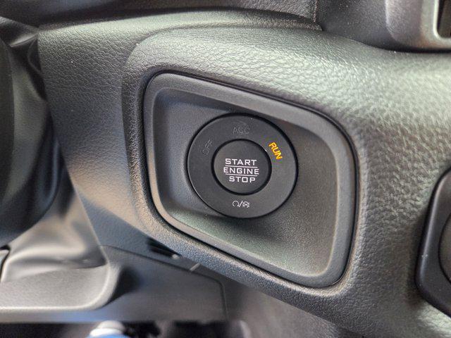 new 2025 Jeep Gladiator car, priced at $46,610