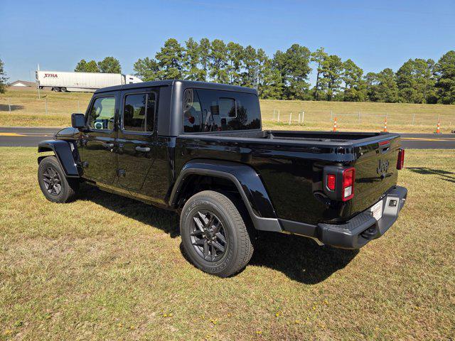 new 2025 Jeep Gladiator car, priced at $40,700