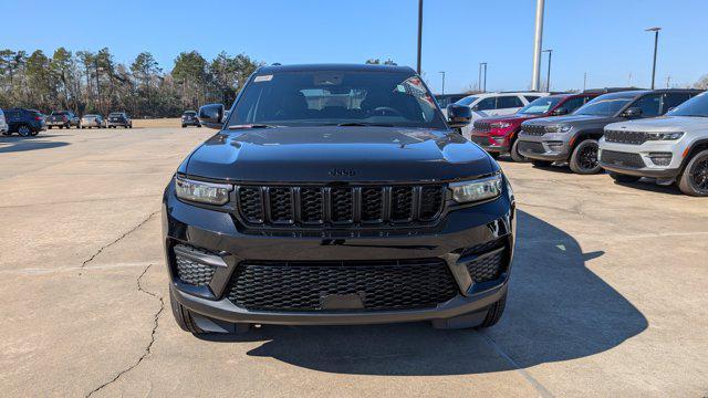 new 2025 Jeep Grand Cherokee car, priced at $45,255