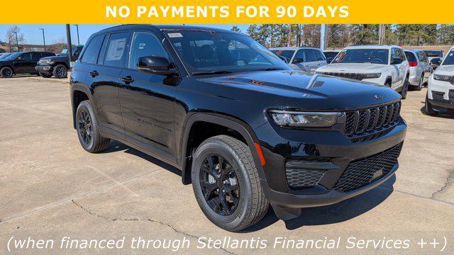 new 2025 Jeep Grand Cherokee car, priced at $45,255