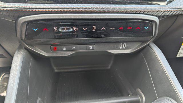 new 2026 Jeep Cherokee car, priced at $41,995