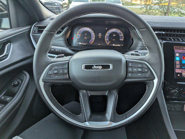 new 2025 Jeep Grand Cherokee car, priced at $44,655