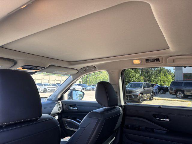 used 2024 Nissan Pathfinder car, priced at $36,990