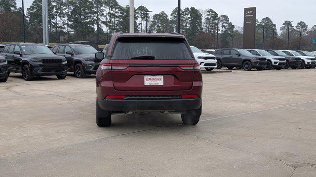 new 2025 Jeep Grand Cherokee car, priced at $45,155