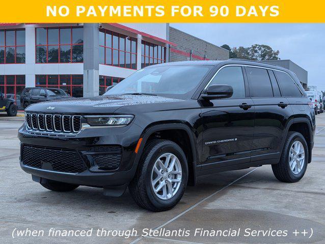 new 2025 Jeep Grand Cherokee car, priced at $42,795