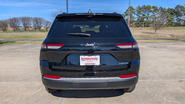 new 2026 Jeep Grand Cherokee car, priced at $50,505