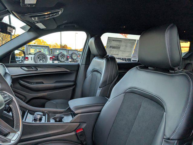 new 2025 Jeep Grand Cherokee L car, priced at $46,655