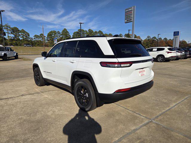 new 2025 Jeep Grand Cherokee car, priced at $44,060