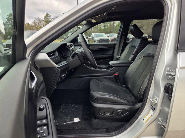 new 2025 Jeep Grand Cherokee L car, priced at $47,755