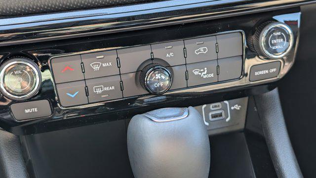 new 2026 Jeep Compass car, priced at $32,985