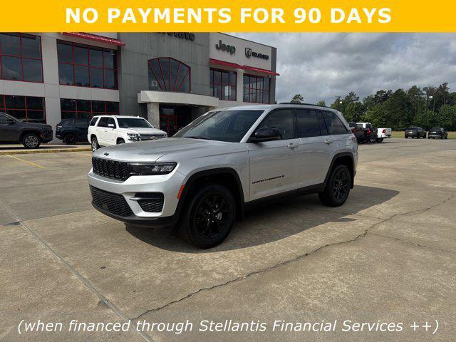 new 2025 Jeep Grand Cherokee car, priced at $45,755