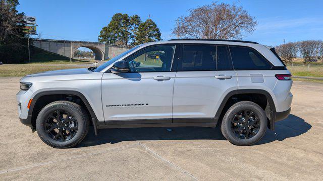 new 2025 Jeep Grand Cherokee car, priced at $45,755