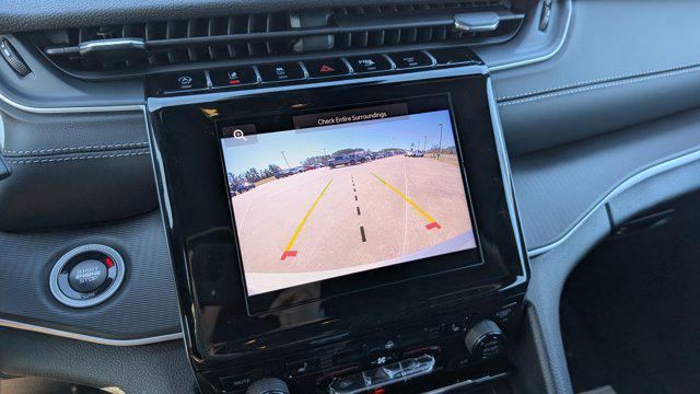 new 2025 Jeep Grand Cherokee car, priced at $45,755