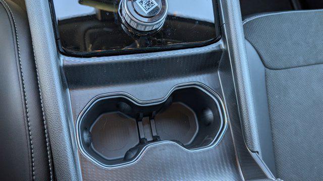 new 2025 Jeep Grand Cherokee car, priced at $45,755