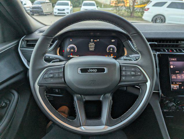 new 2025 Jeep Grand Cherokee car, priced at $45,155