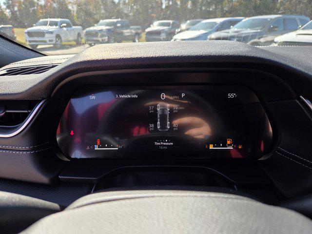 new 2025 Jeep Grand Cherokee car, priced at $44,655