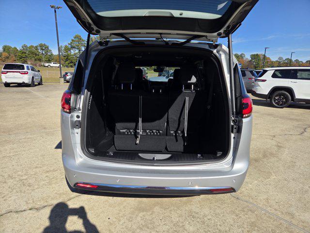 new 2026 Chrysler Pacifica car, priced at $46,135