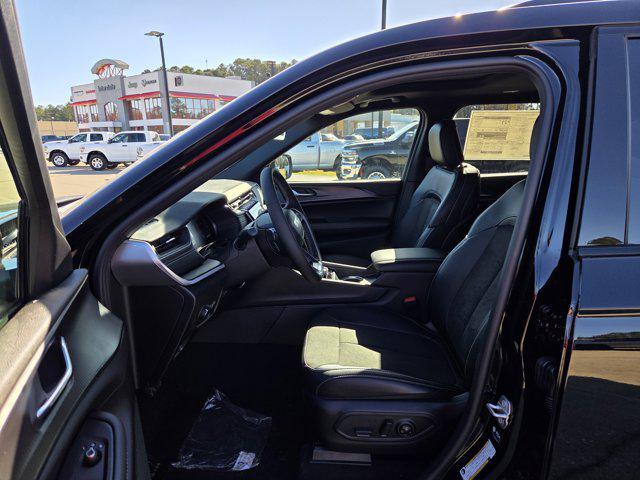 new 2025 Jeep Grand Cherokee L car, priced at $47,755