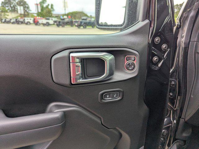 new 2025 Jeep Wrangler car, priced at $42,480