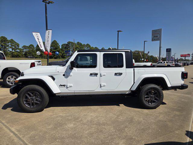 new 2025 Jeep Gladiator car, priced at $47,510