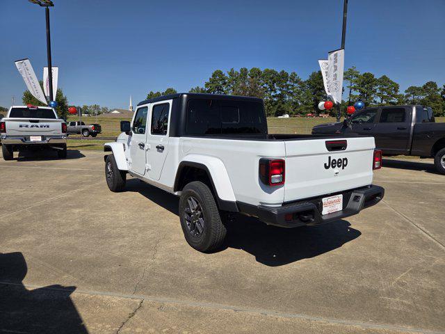 new 2025 Jeep Gladiator car, priced at $47,510