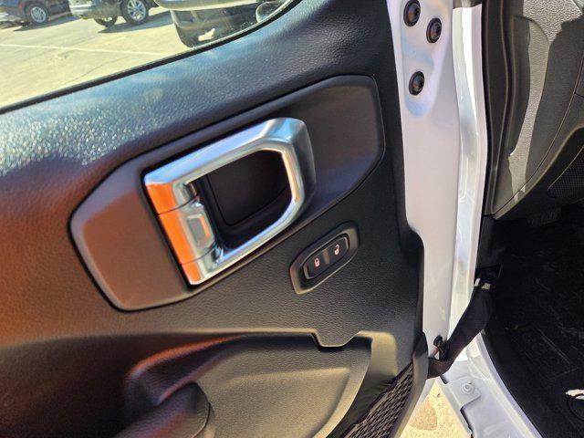 new 2026 Jeep Wrangler car, priced at $41,845