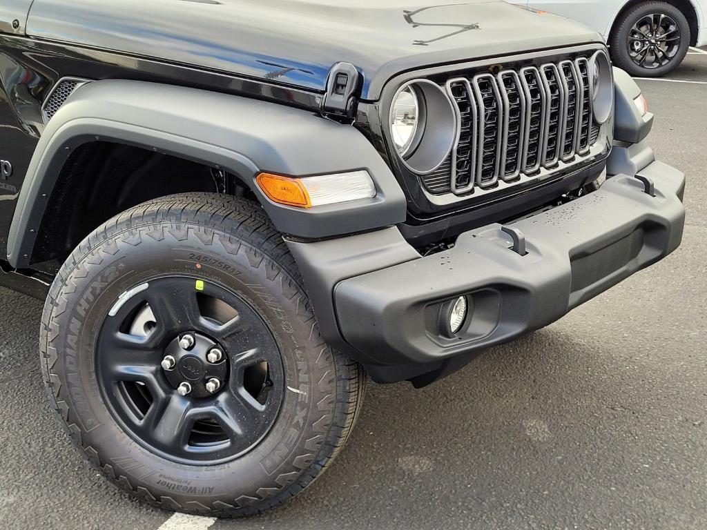 new 2026 Jeep Wrangler car, priced at $43,221