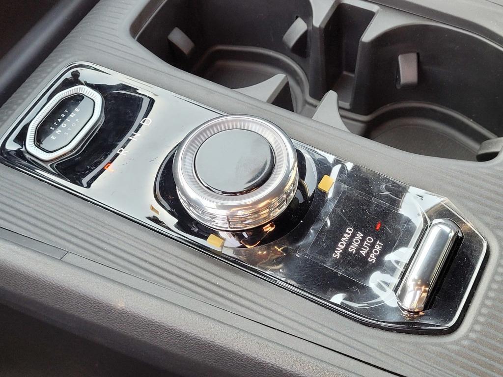 new 2026 Jeep Cherokee car, priced at $42,220