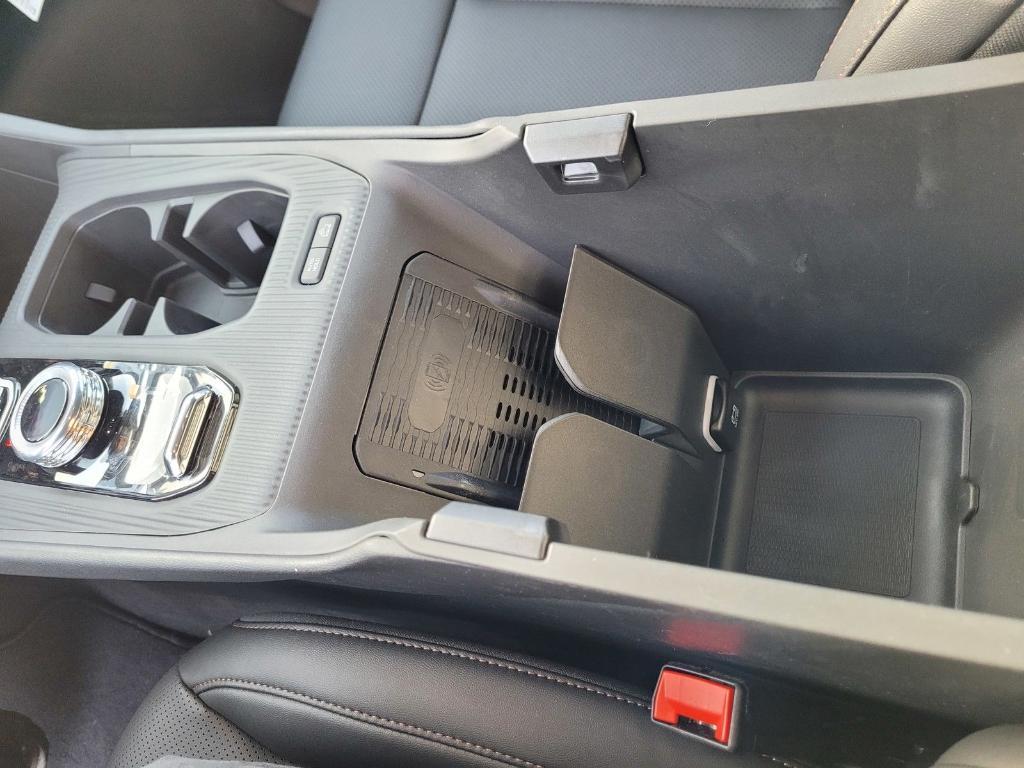 new 2026 Jeep Cherokee car, priced at $42,220