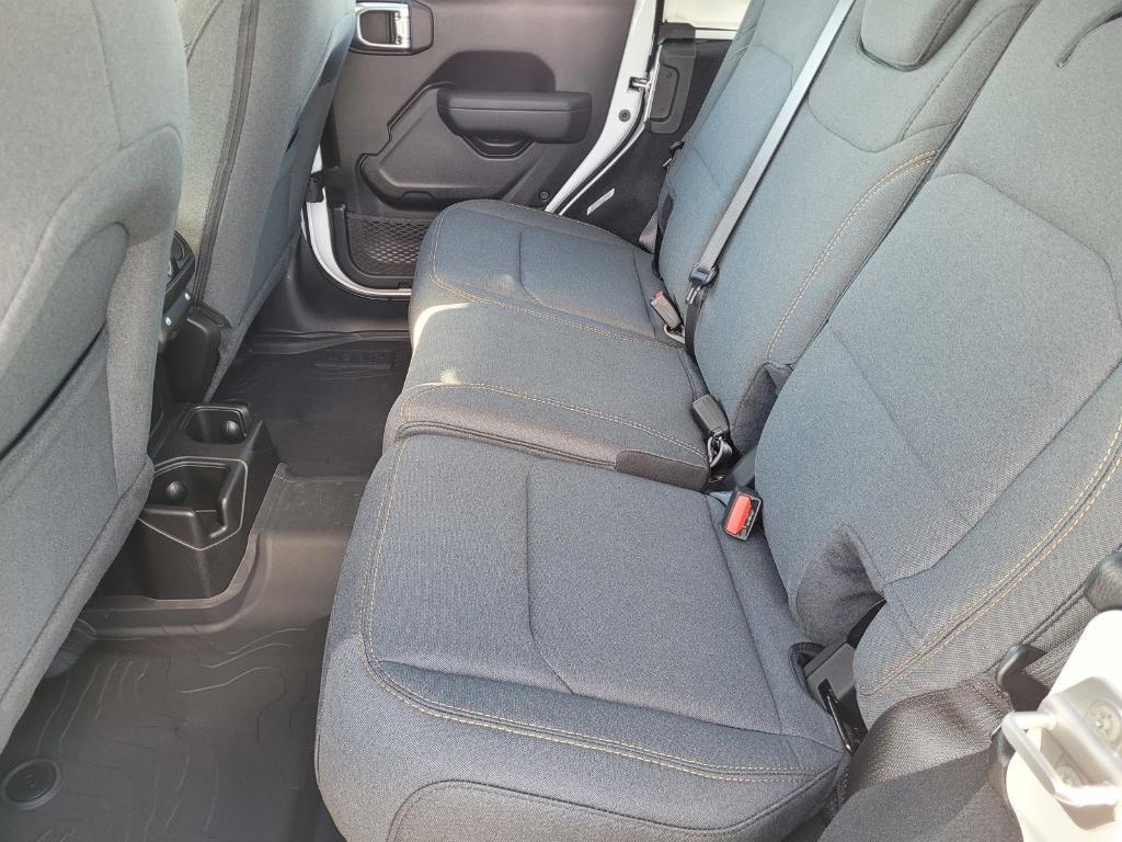 new 2026 Jeep Wrangler car, priced at $41,638