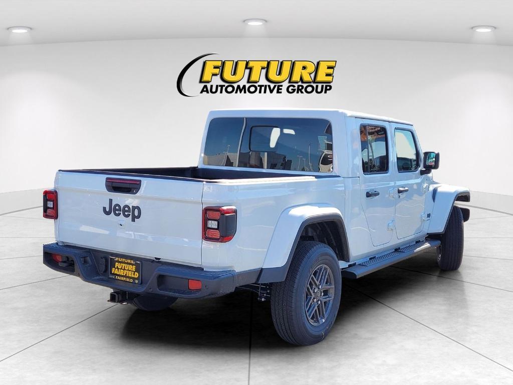 new 2026 Jeep Gladiator car, priced at $52,590
