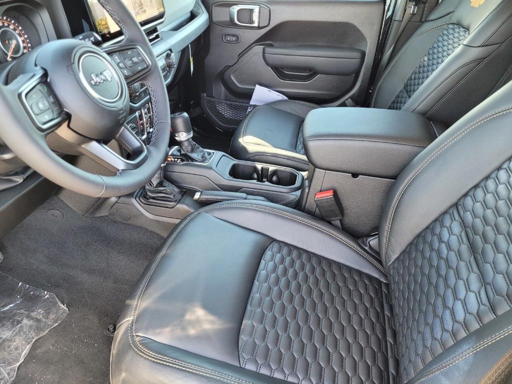 new 2026 Jeep Gladiator car, priced at $52,590