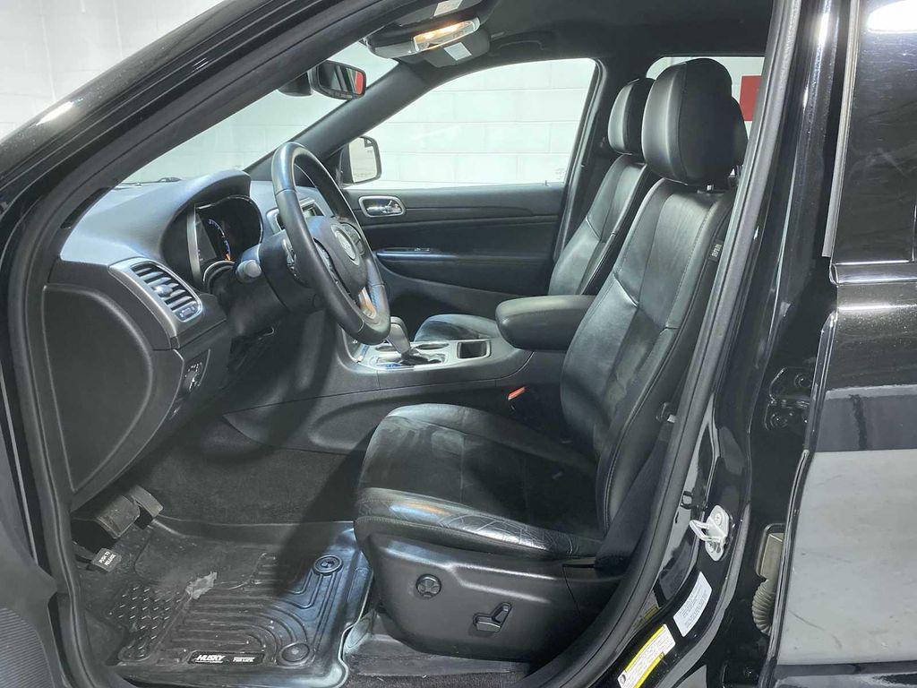 used 2017 Jeep Grand Cherokee car, priced at $11,580