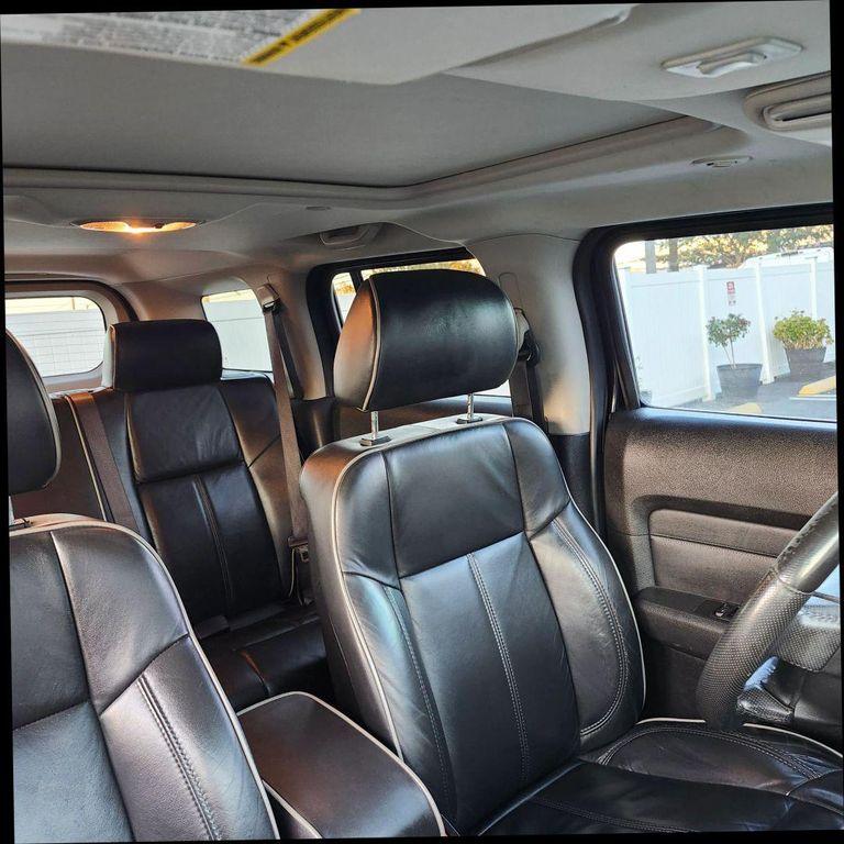 used 2006 Hummer H3 car, priced at $8,599