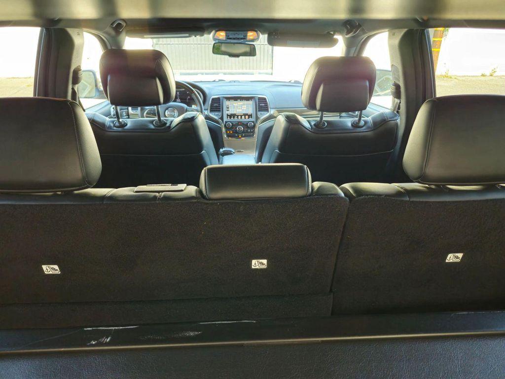 used 2015 Jeep Grand Cherokee car, priced at $12,995