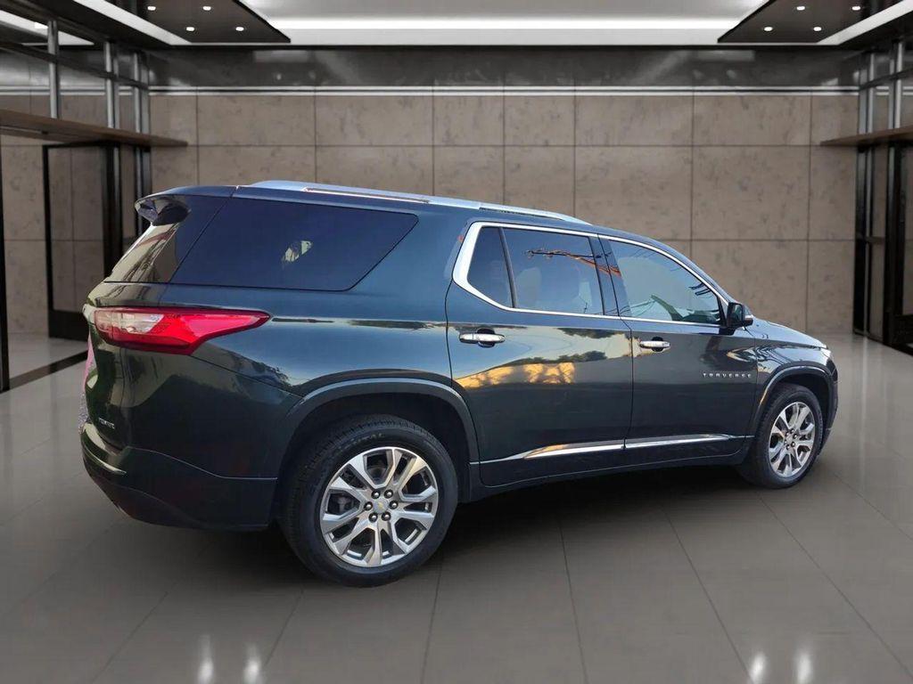 used 2021 Chevrolet Traverse car, priced at $21,599