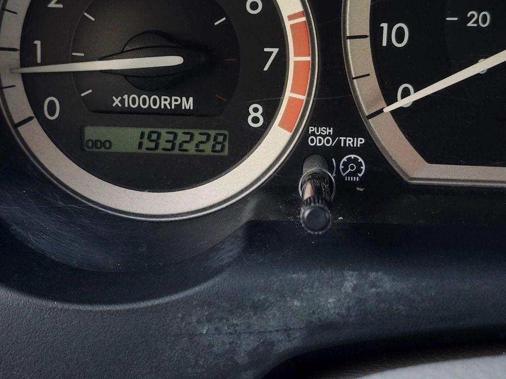 used 2007 Toyota Sienna car, priced at $6,499