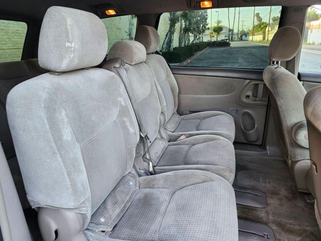 used 2007 Toyota Sienna car, priced at $6,499