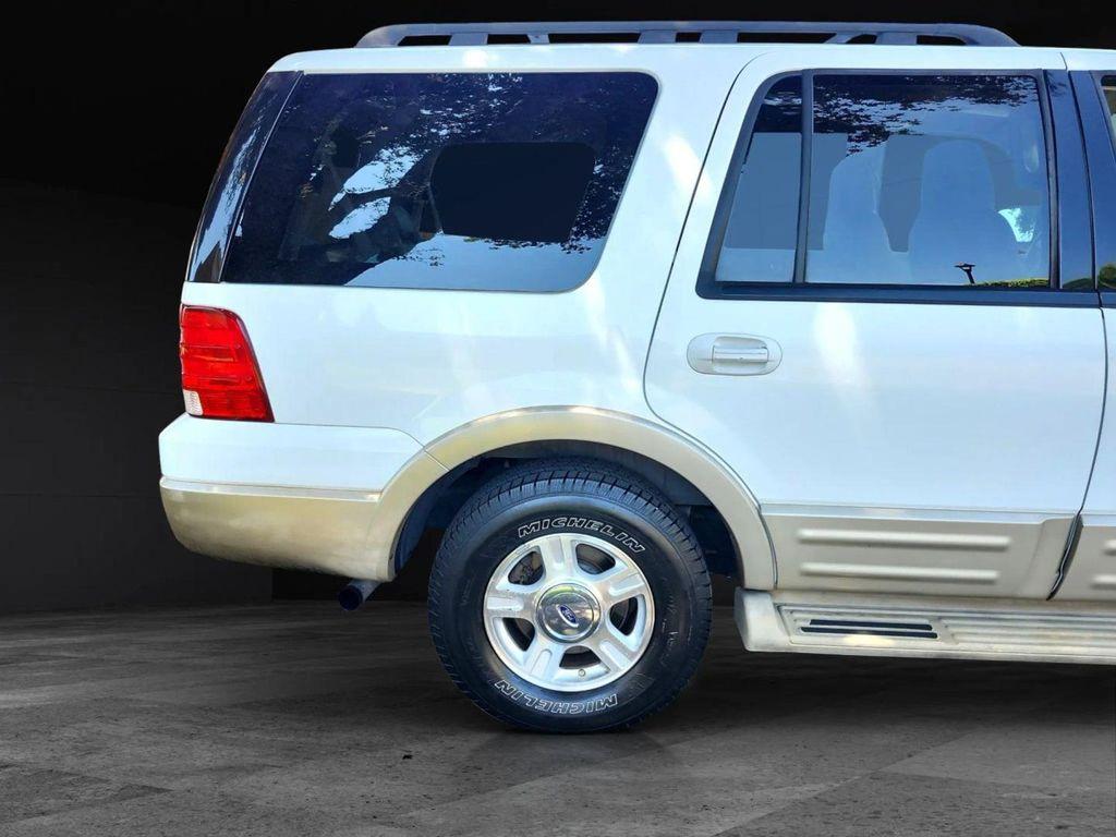 used 2006 Ford Expedition car, priced at $6,999