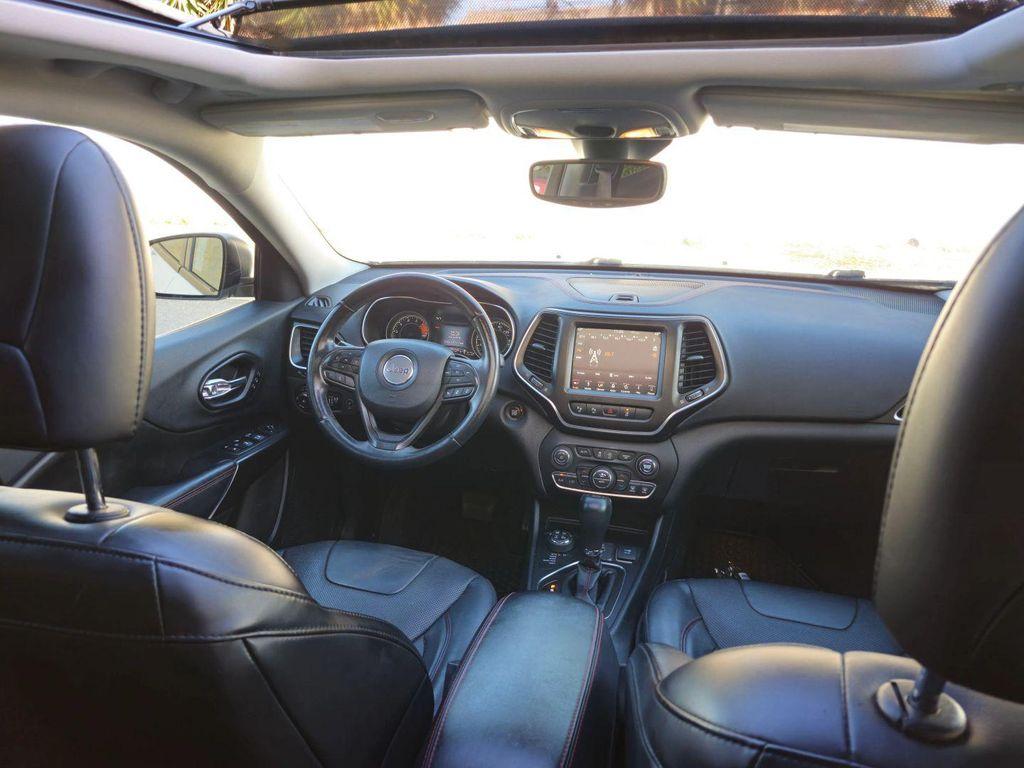 used 2019 Jeep Cherokee car, priced at $15,399