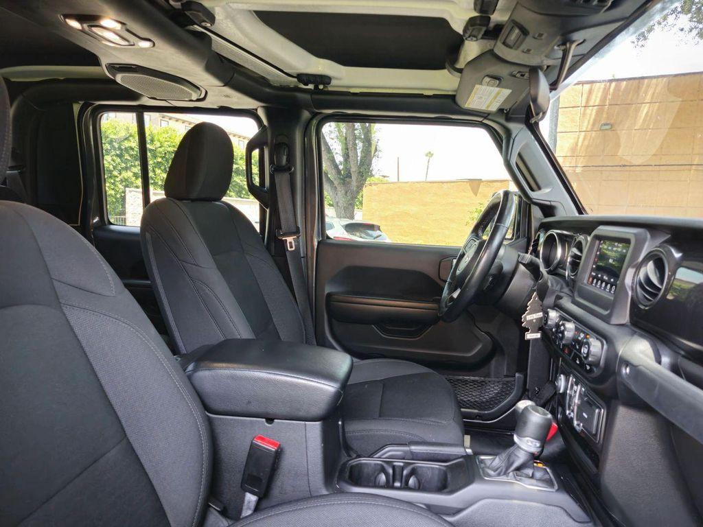 used 2021 Jeep Gladiator car, priced at $29,995